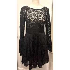 Free People Black  Lace Long Sleeve Mini Party Dress Open Back -Medium